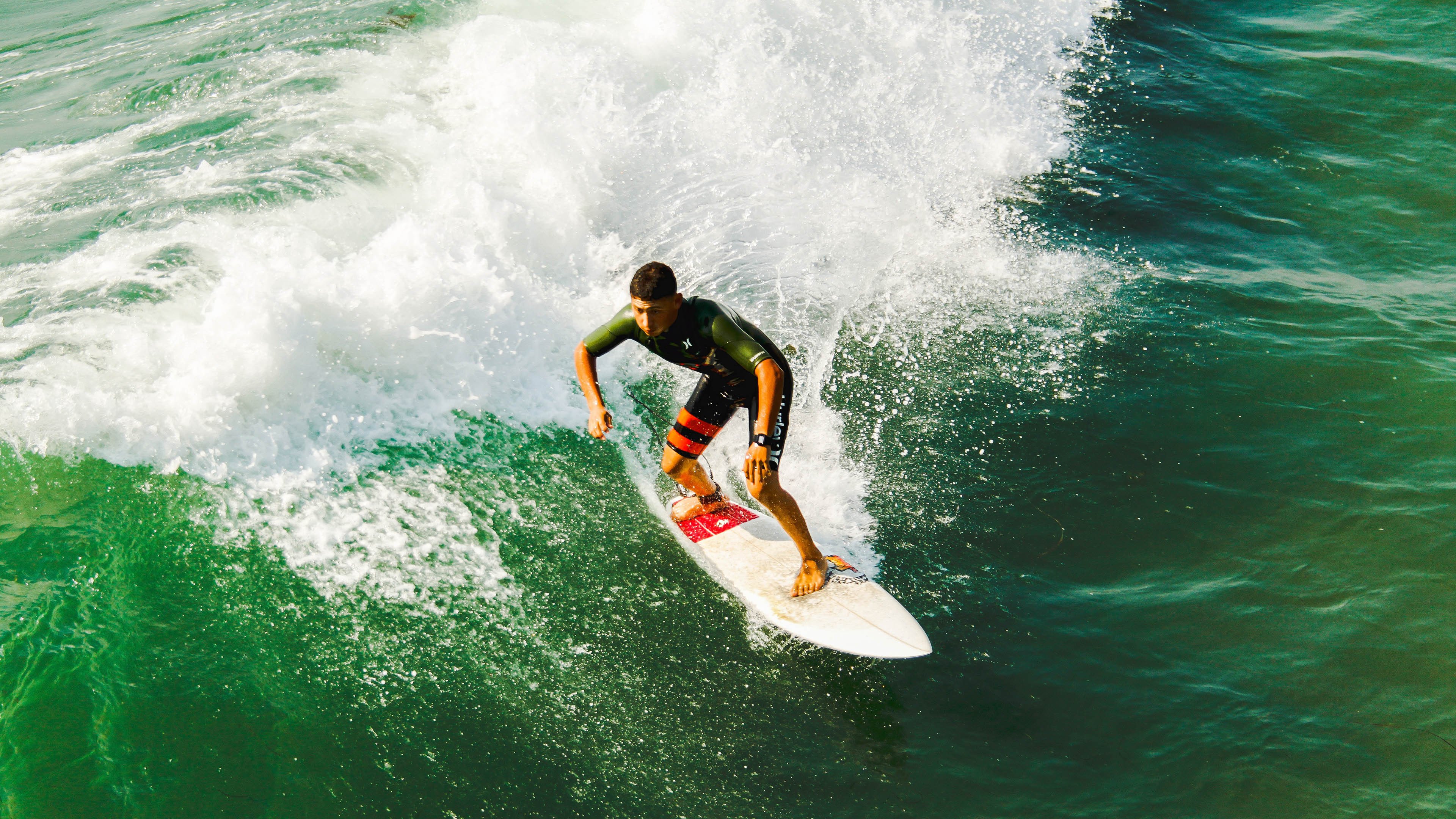 德甲：沃尔夫斯堡1-1战平勒沃库森，场面紧张激烈，沃尔夫斯堡是德甲吗